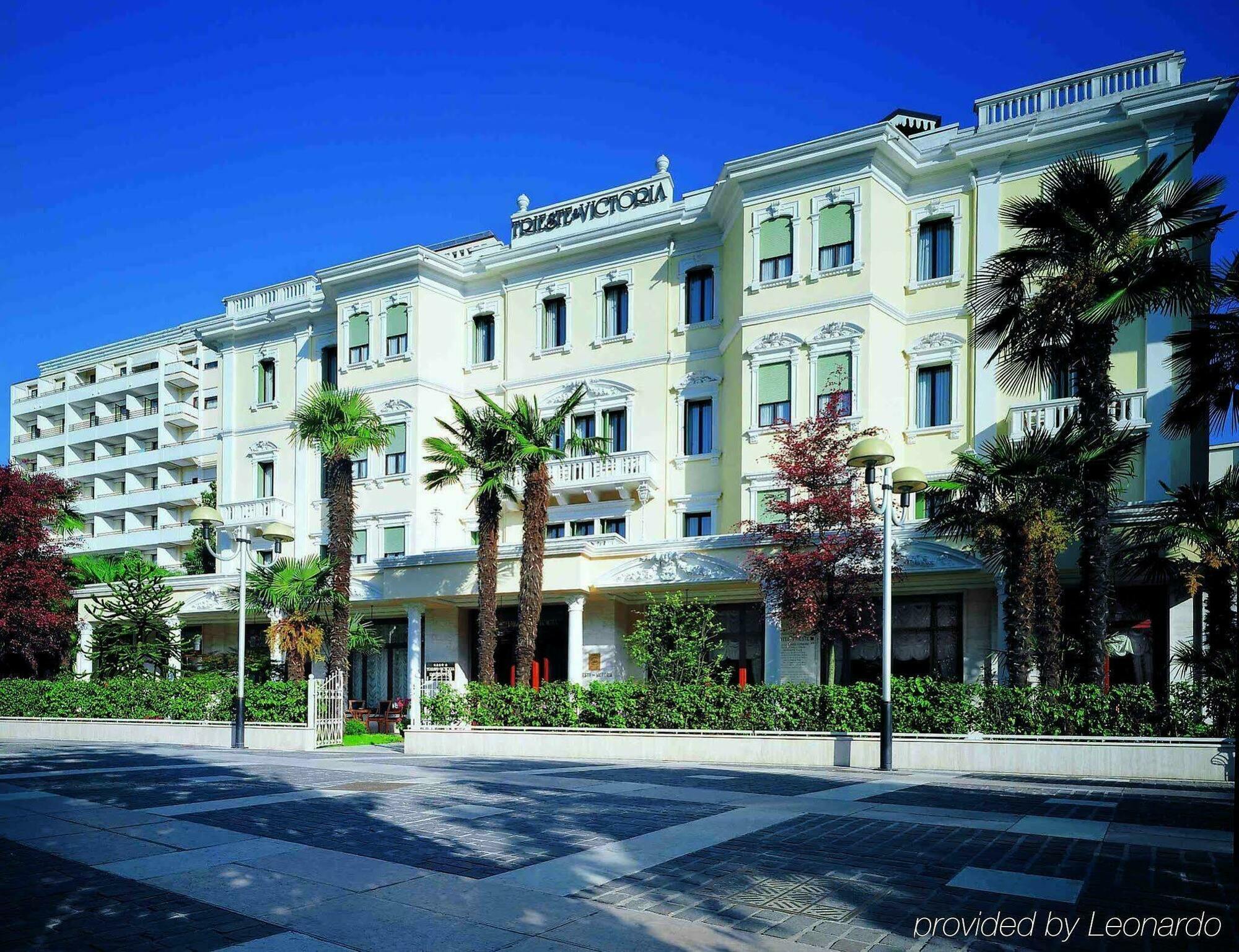 Grand Hotel Trieste & Victoria Abano Terme Buitenkant foto The hotel in 2008